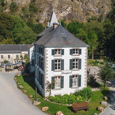 Elegant Apartment In Aywaille Near Forest Buitenkant foto