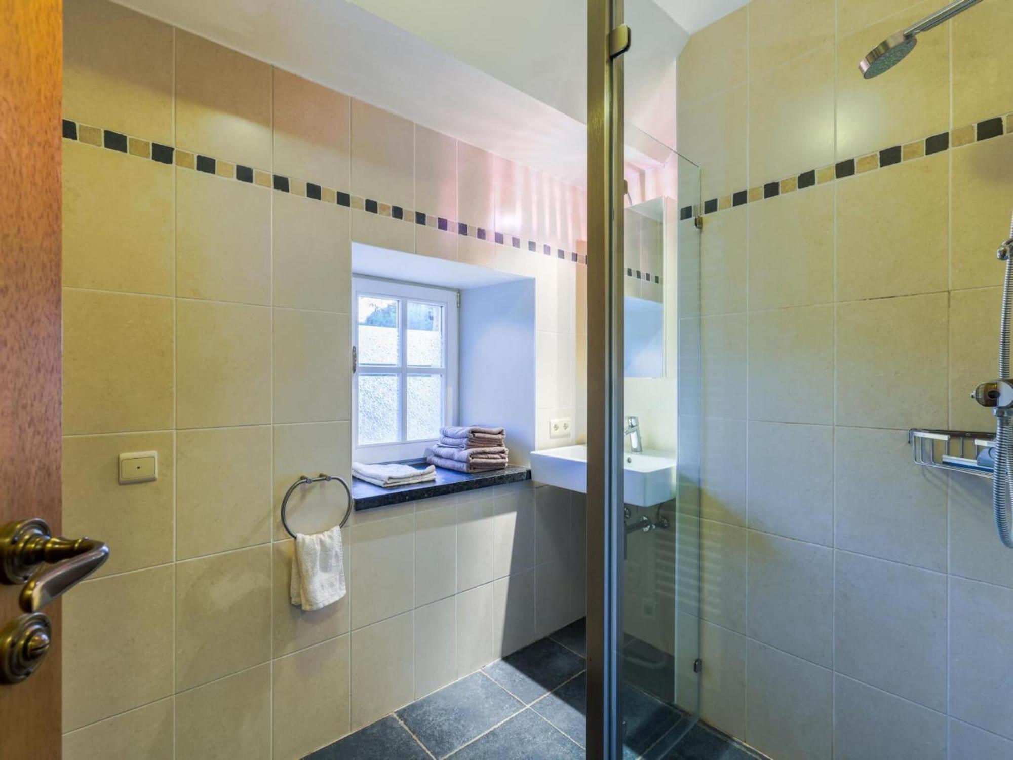 Elegant Apartment In Aywaille Near Forest Buitenkant foto